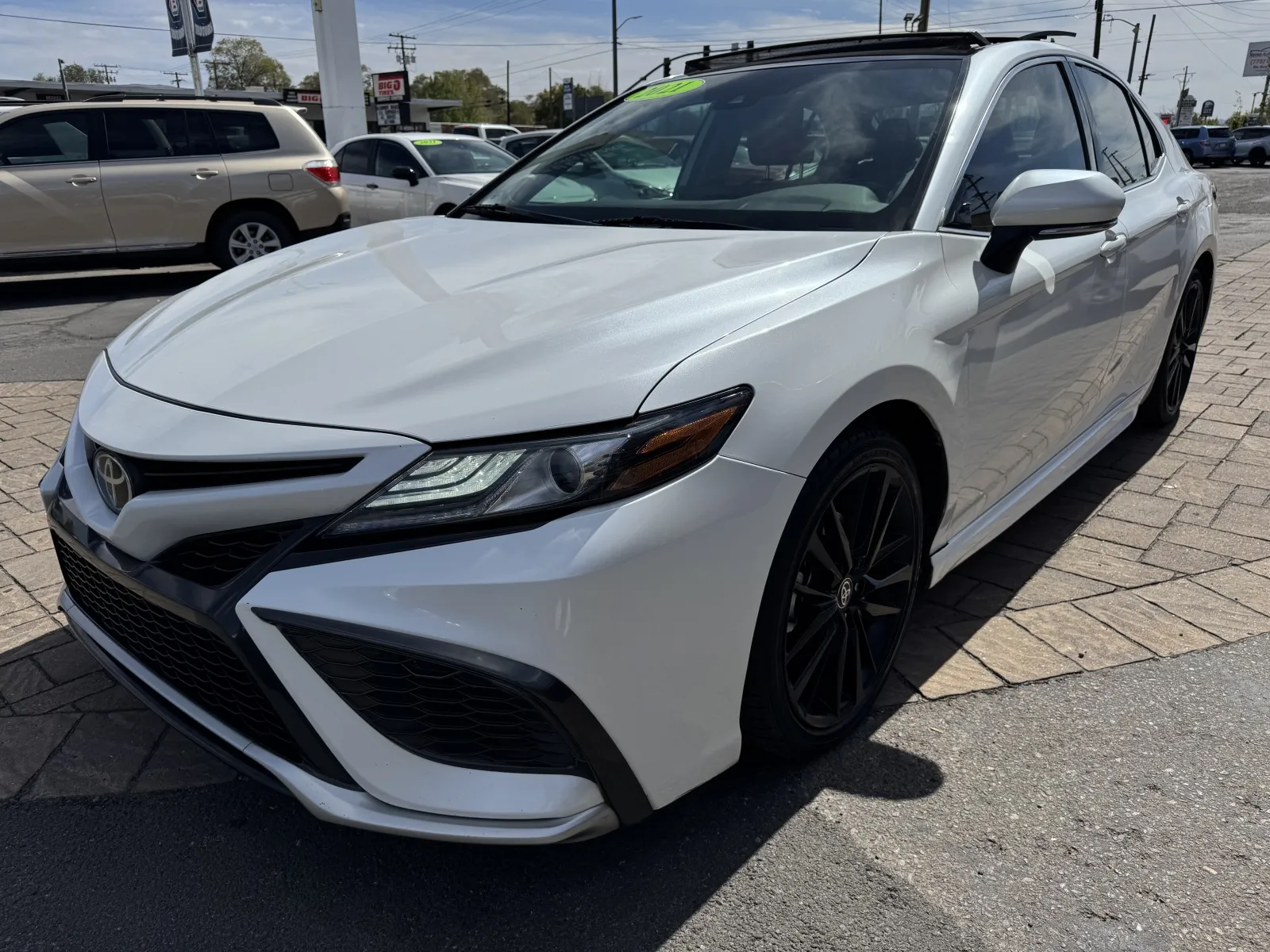 Toyota Camry photo 6