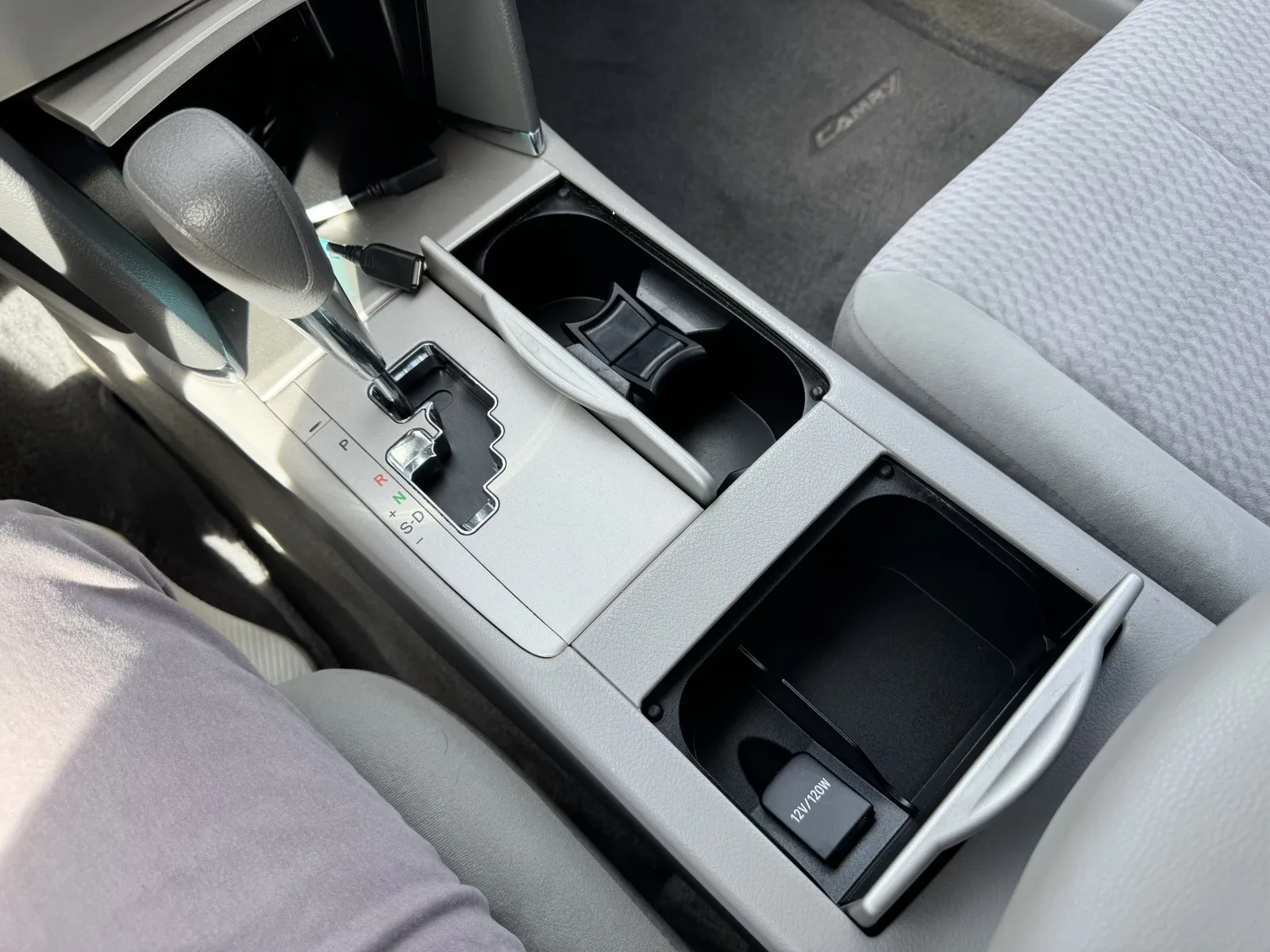 Toyota Camry photo 29