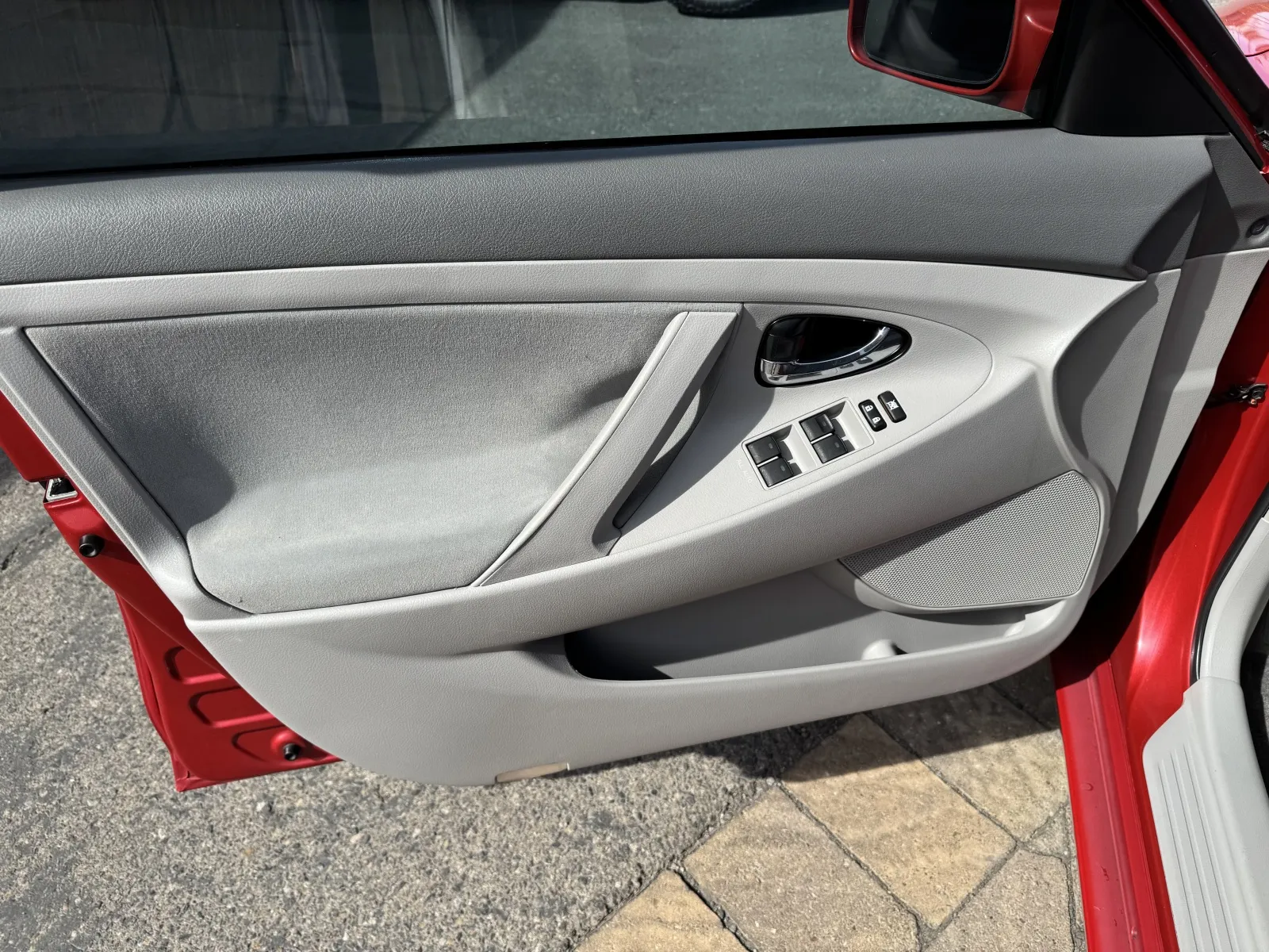Toyota Camry photo 18