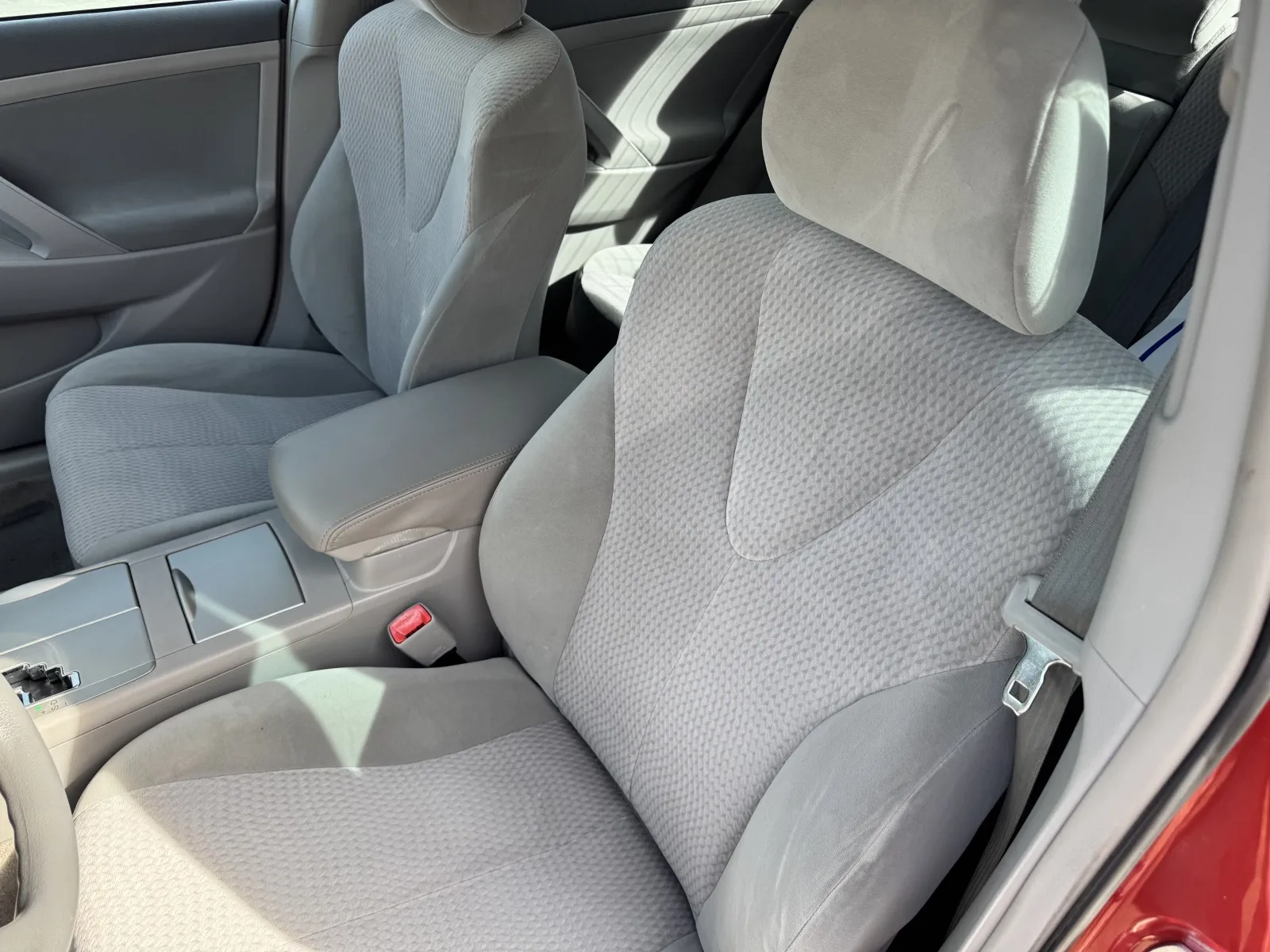 Toyota Camry photo 20