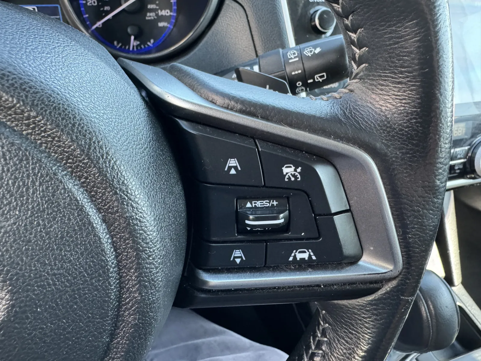 Subaru Outback photo 15