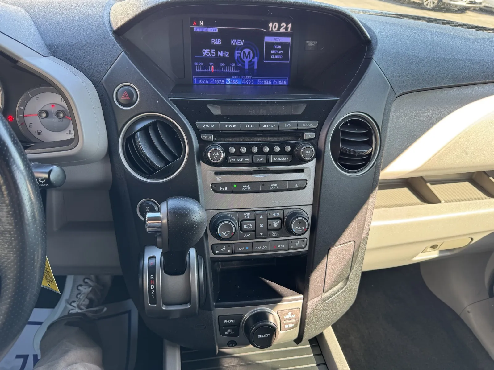 Honda Pilot photo 19