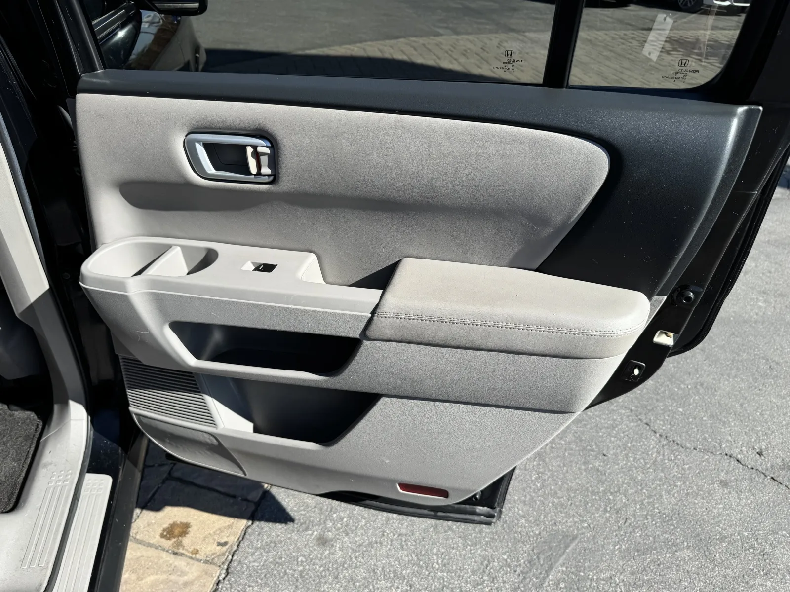 Honda Pilot photo 32