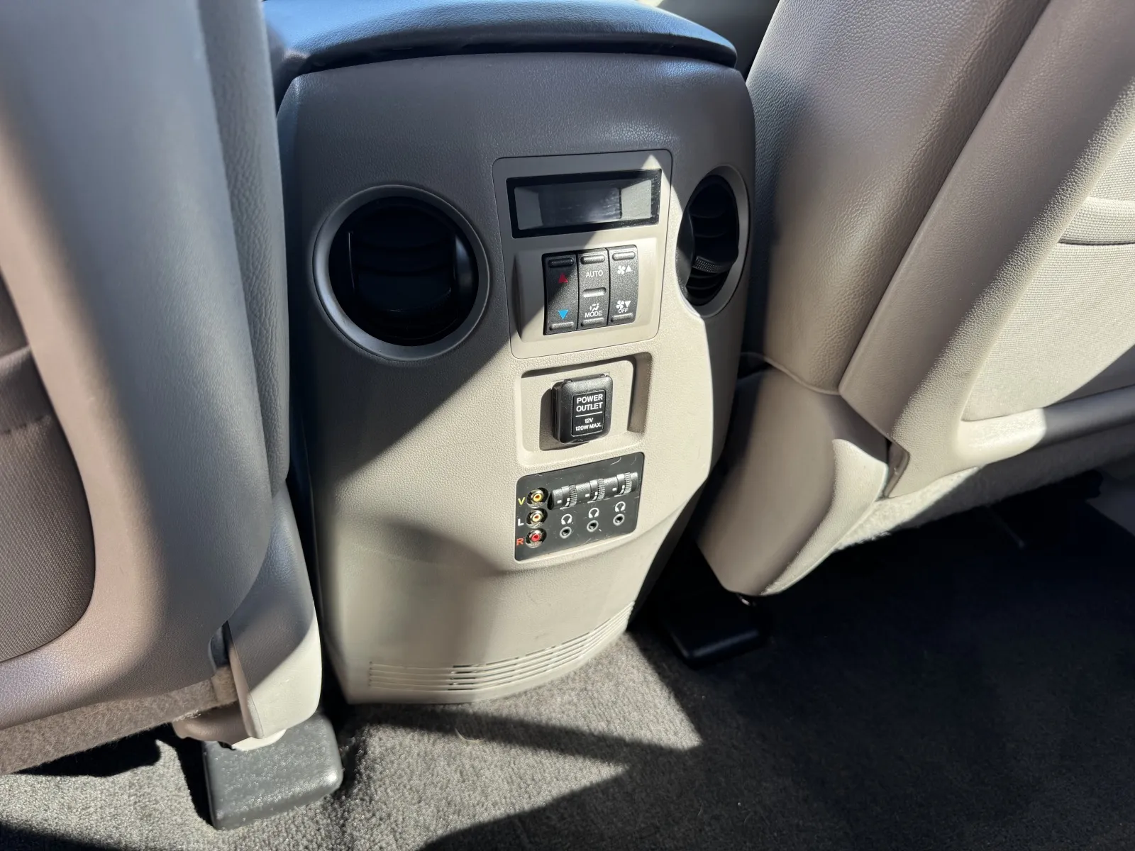 Honda Pilot photo 30