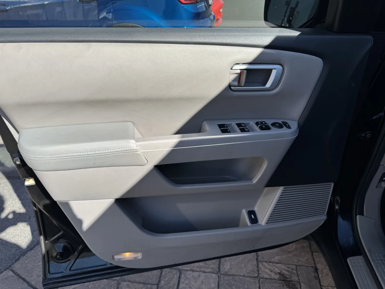 Honda Pilot photo 10