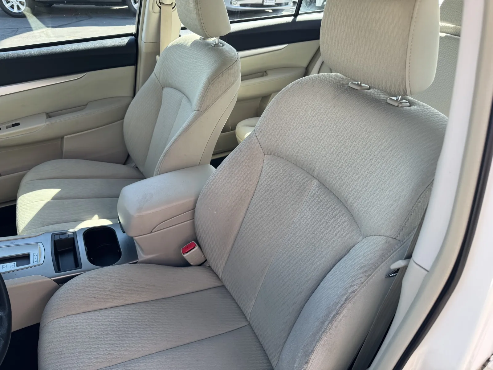 Subaru Legacy photo 20