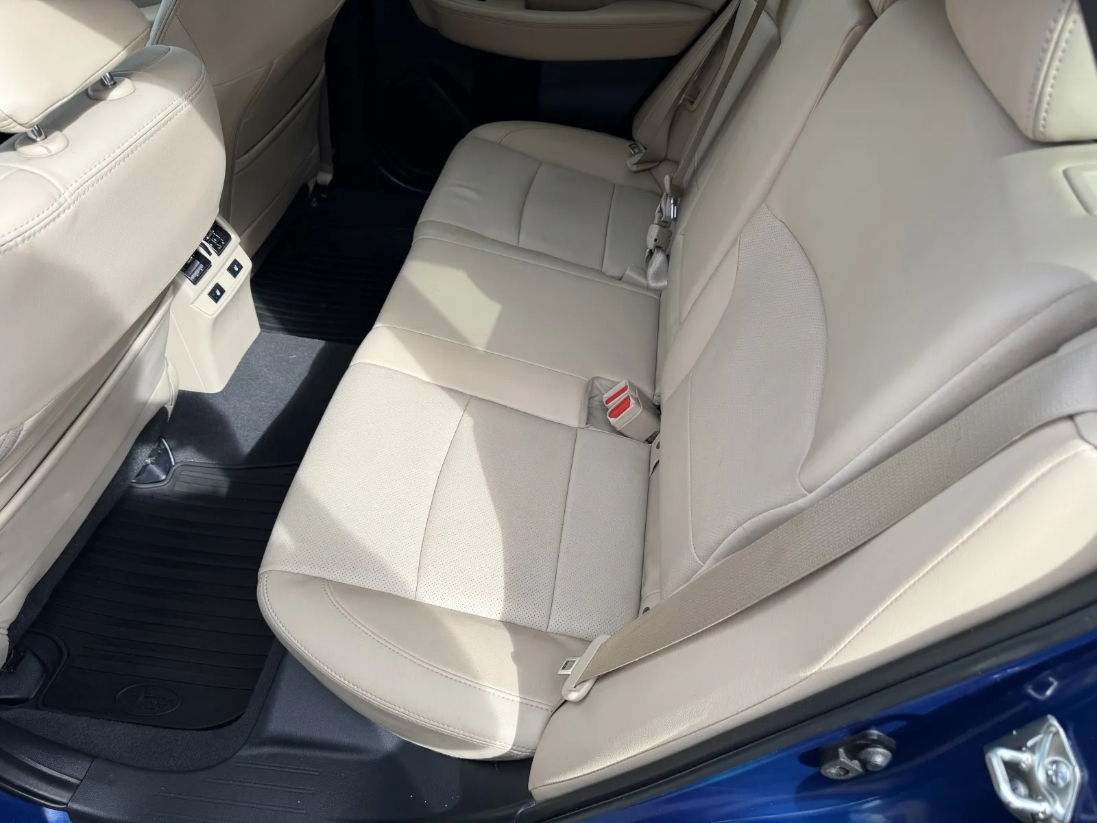 Subaru Outback photo 36