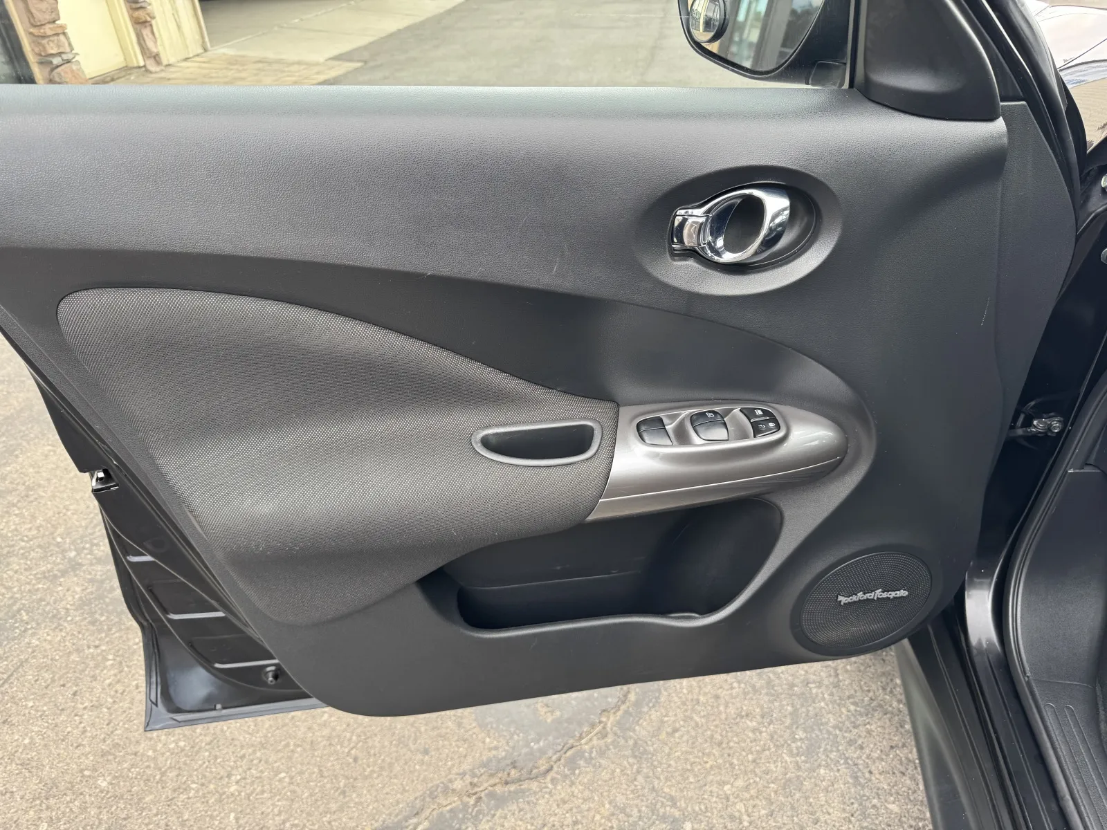 Nissan Juke photo 10