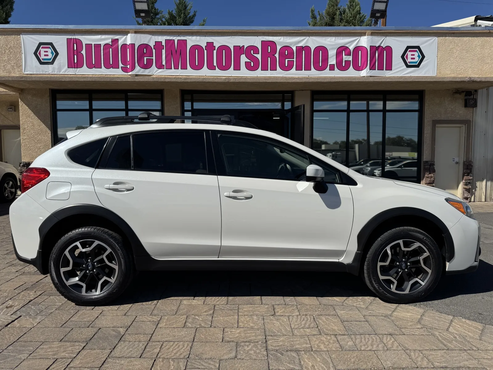White 2016 Subaru Crosstrek 2.0i Premium for sale in Reno, NV