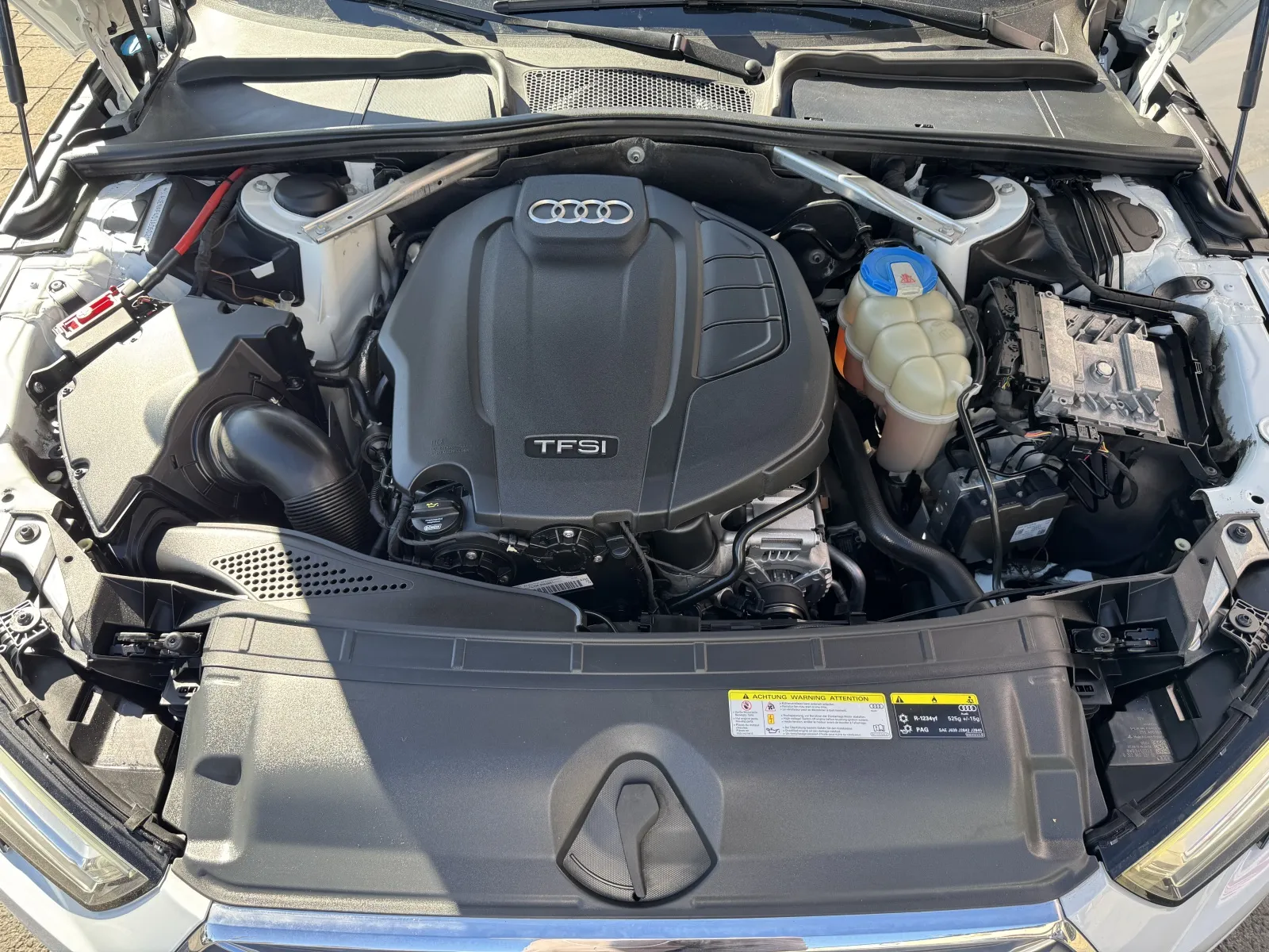 Audi A4 photo 34
