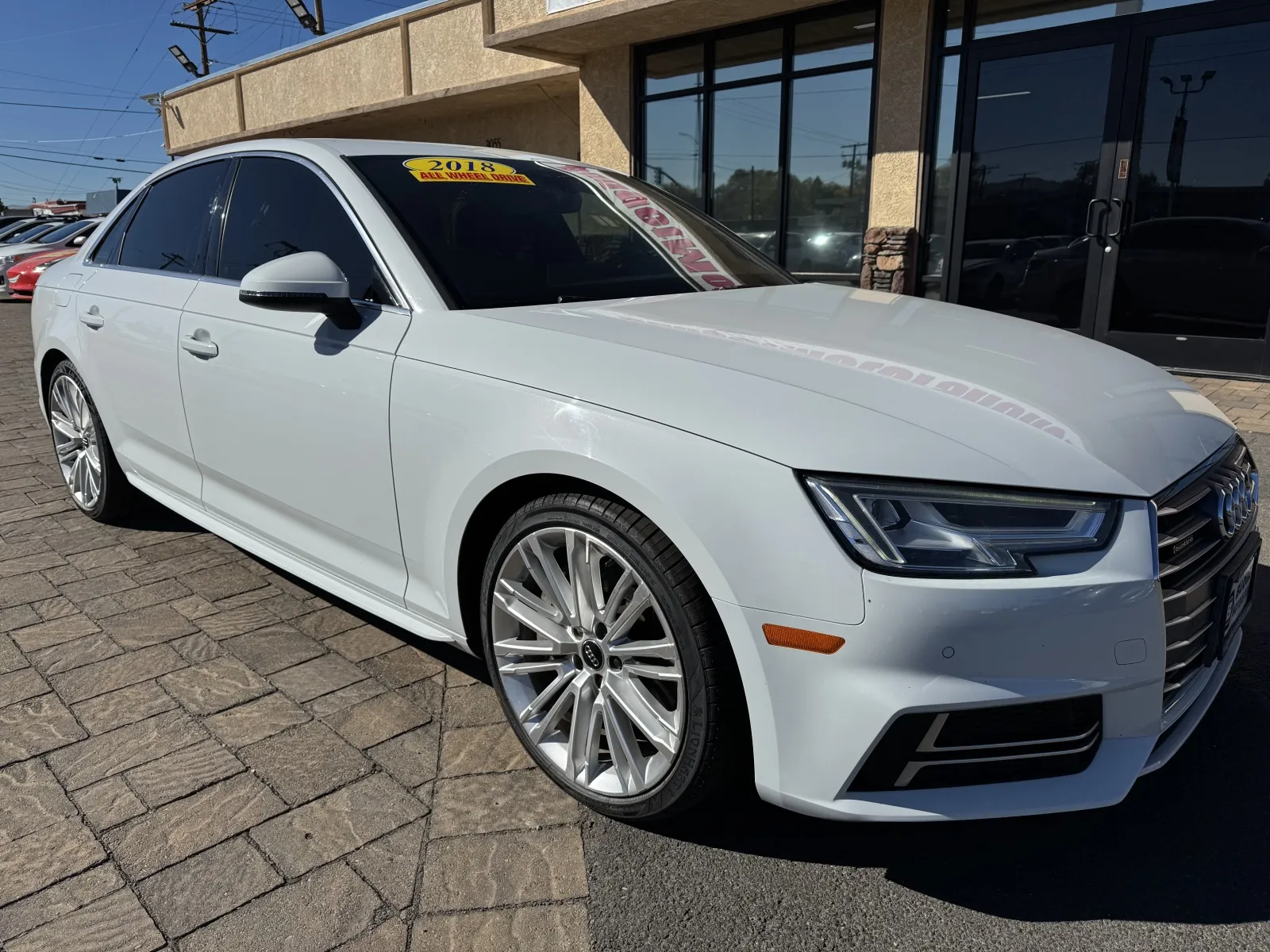 Audi A4 photo 8