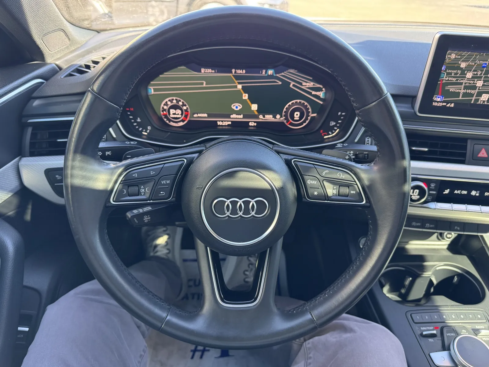 Audi A4 photo 16