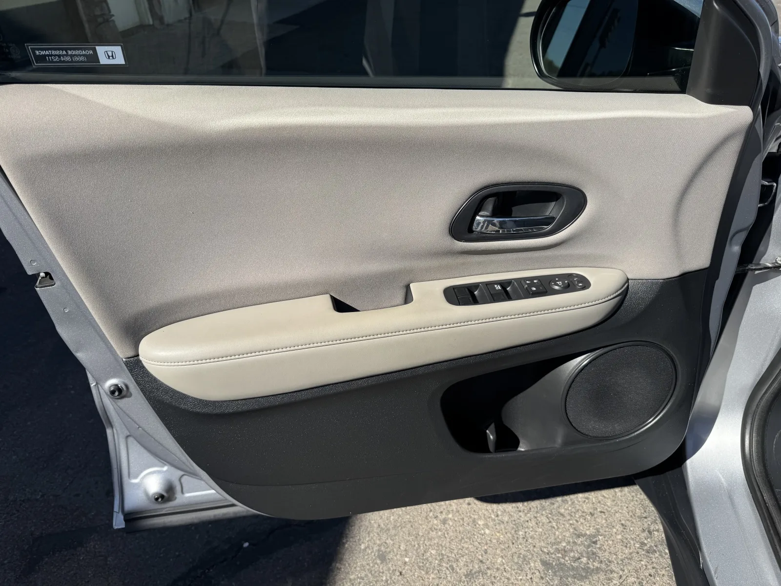 Honda HR-V photo 9