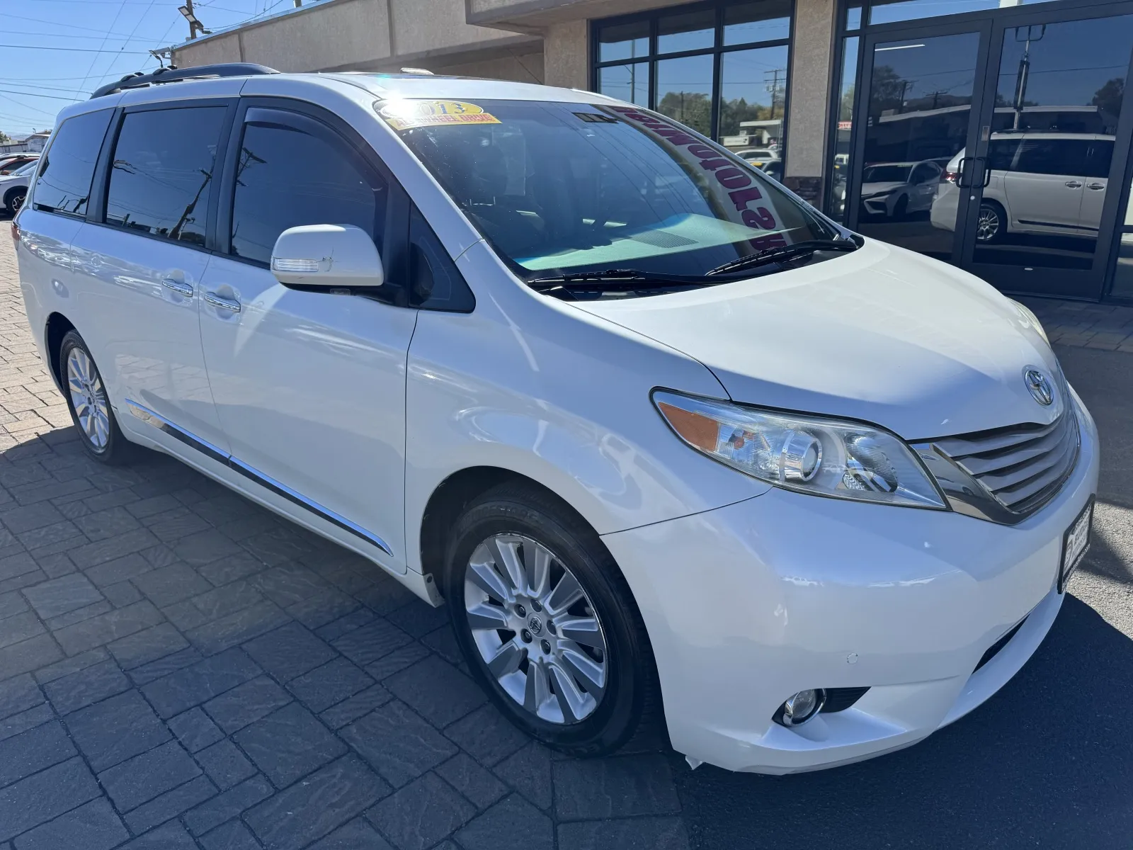 Toyota Sienna photo 8