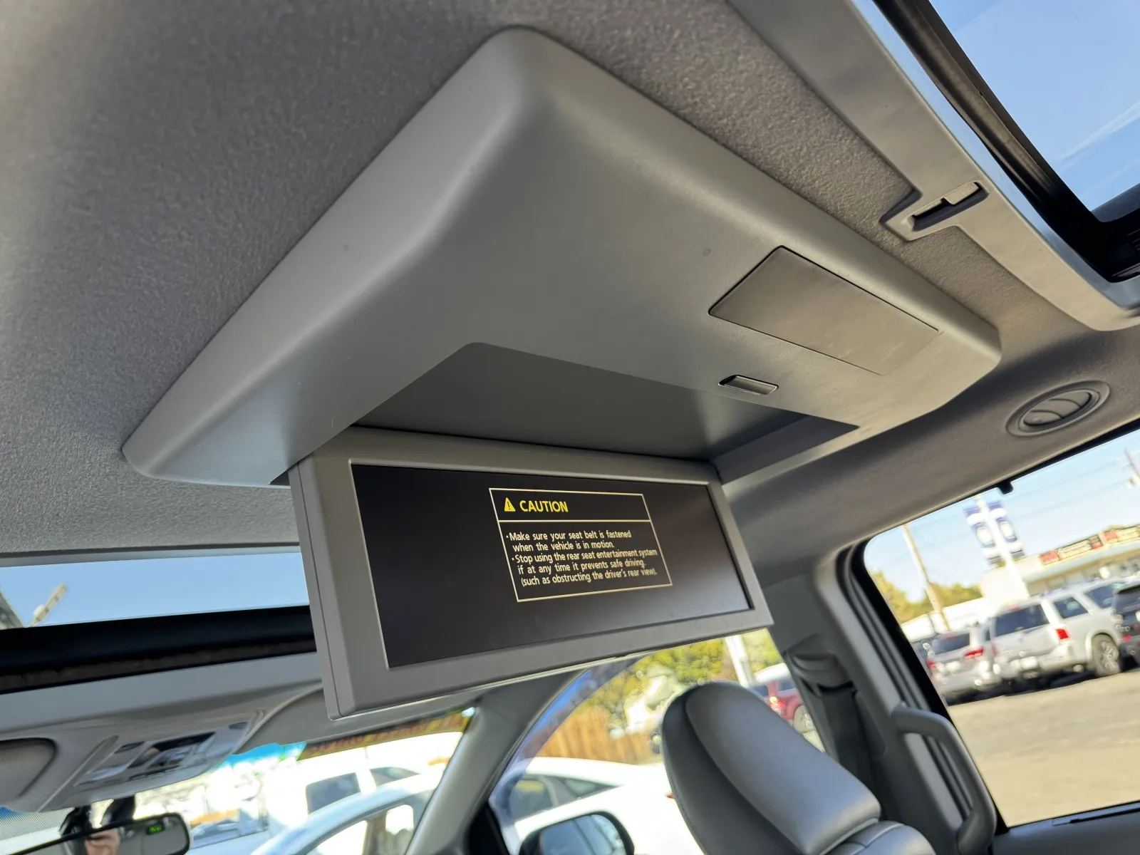 Toyota Sienna photo 29