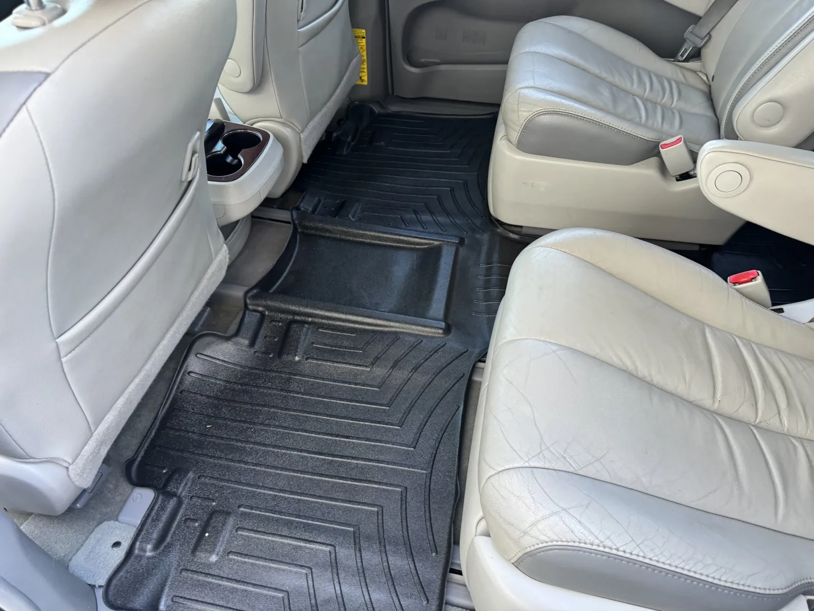 Toyota Sienna photo 26