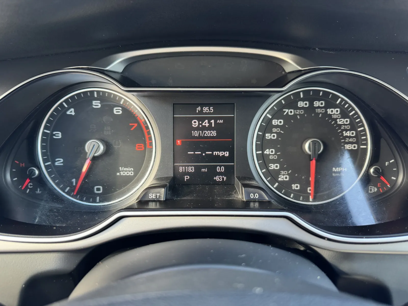 Audi A4 photo 24