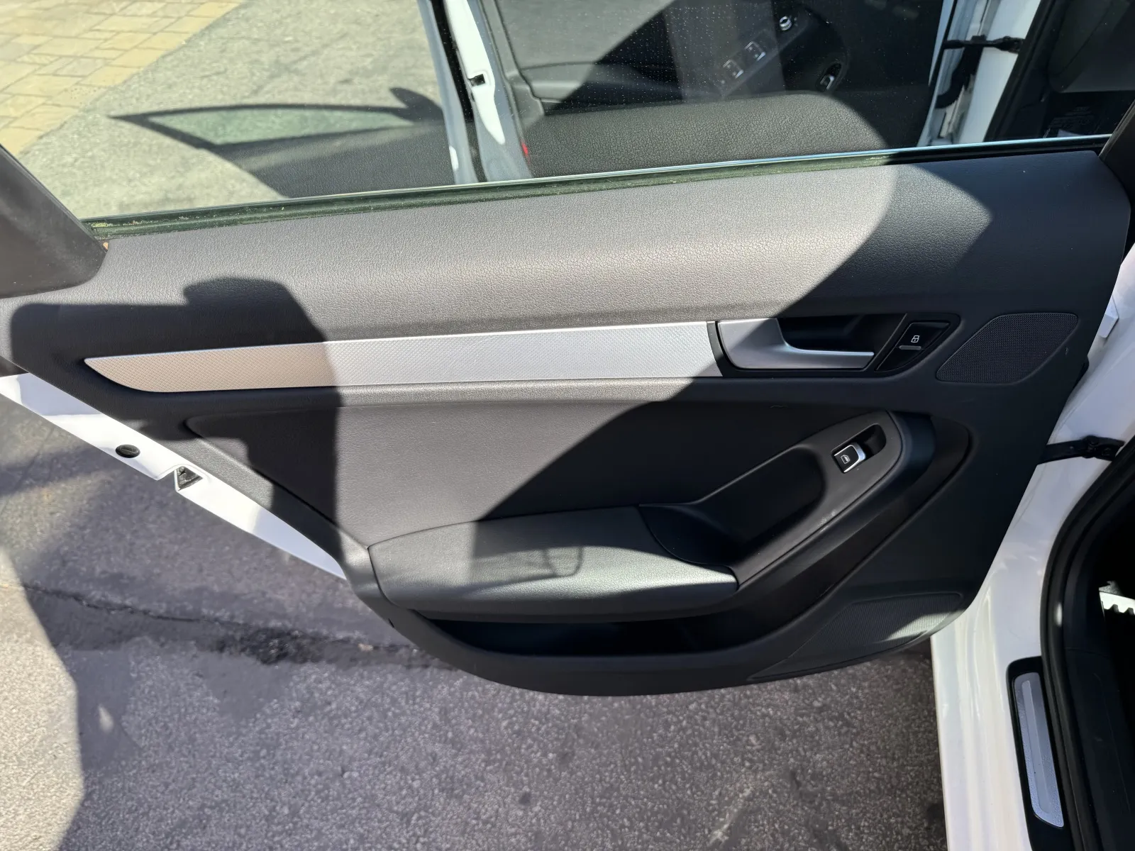 Audi A4 photo 31