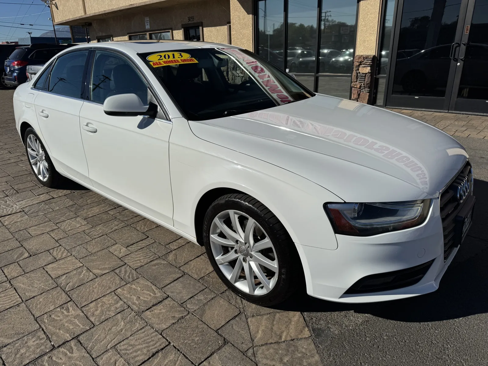 Audi A4 photo 8