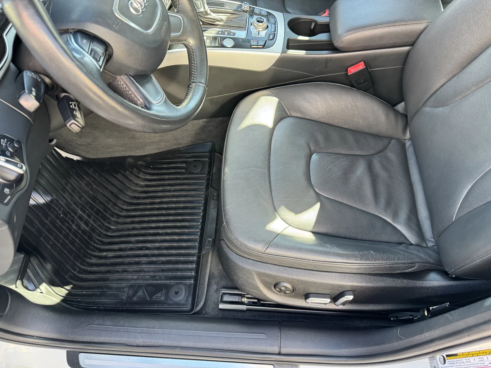Audi A4 photo 19