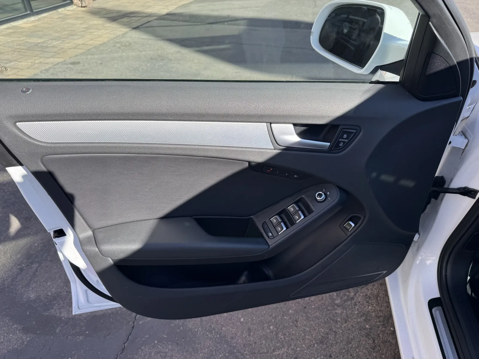 Audi A4 photo 18