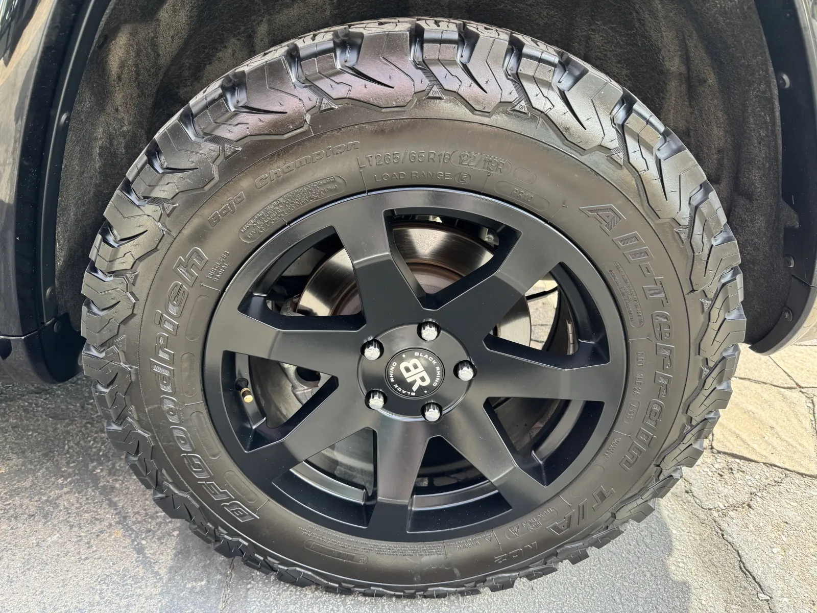 Jeep Grand Cherokee photo 13