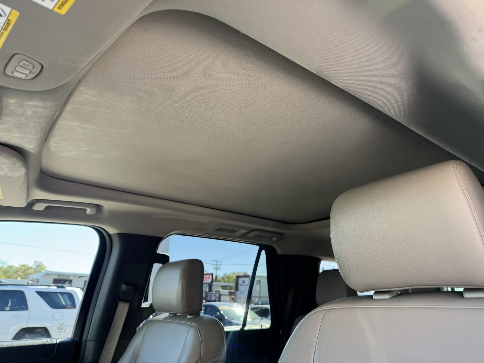 Ford Expedition photo 21