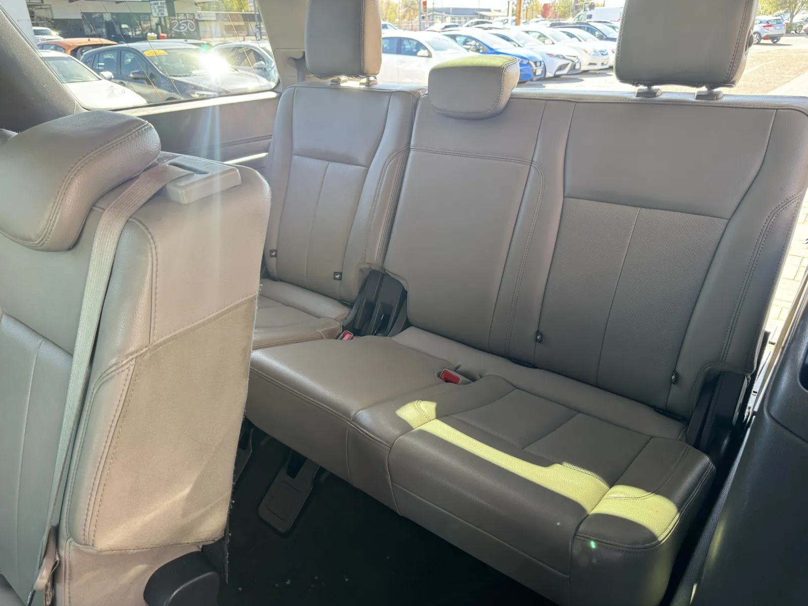 Ford Expedition photo 38