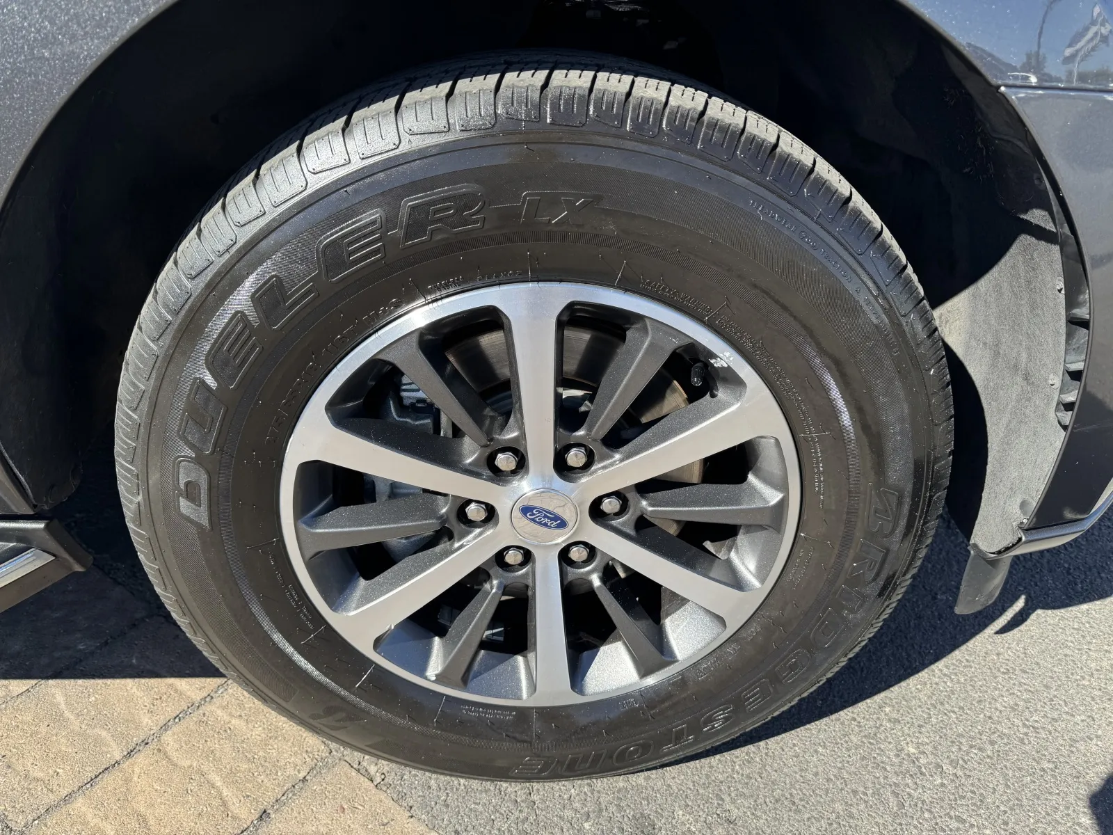 Ford Expedition photo 15