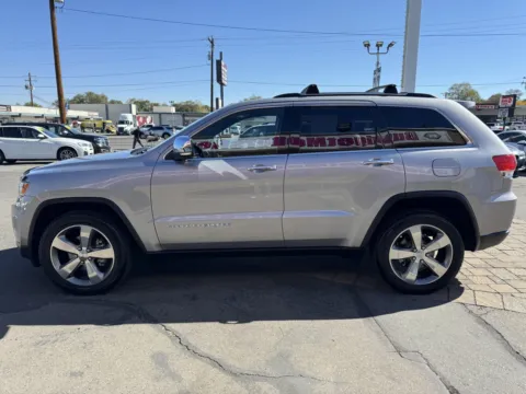 More photos of 2014 Jeep Grand Cherokee Limited at Budget Motors, NV