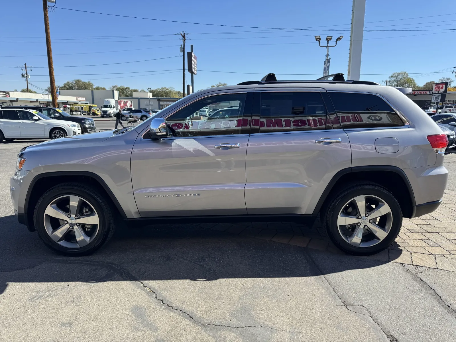 Jeep Grand Cherokee photo 5