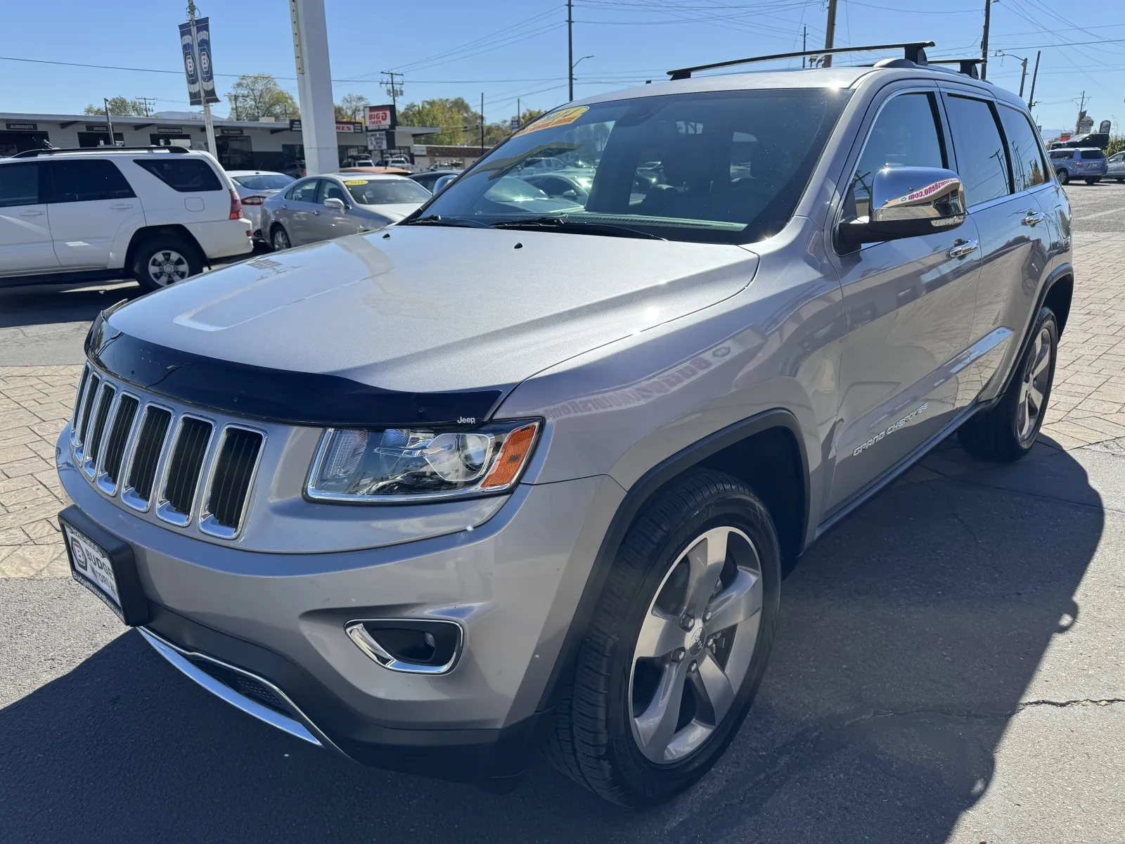 Jeep Grand Cherokee photo 6
