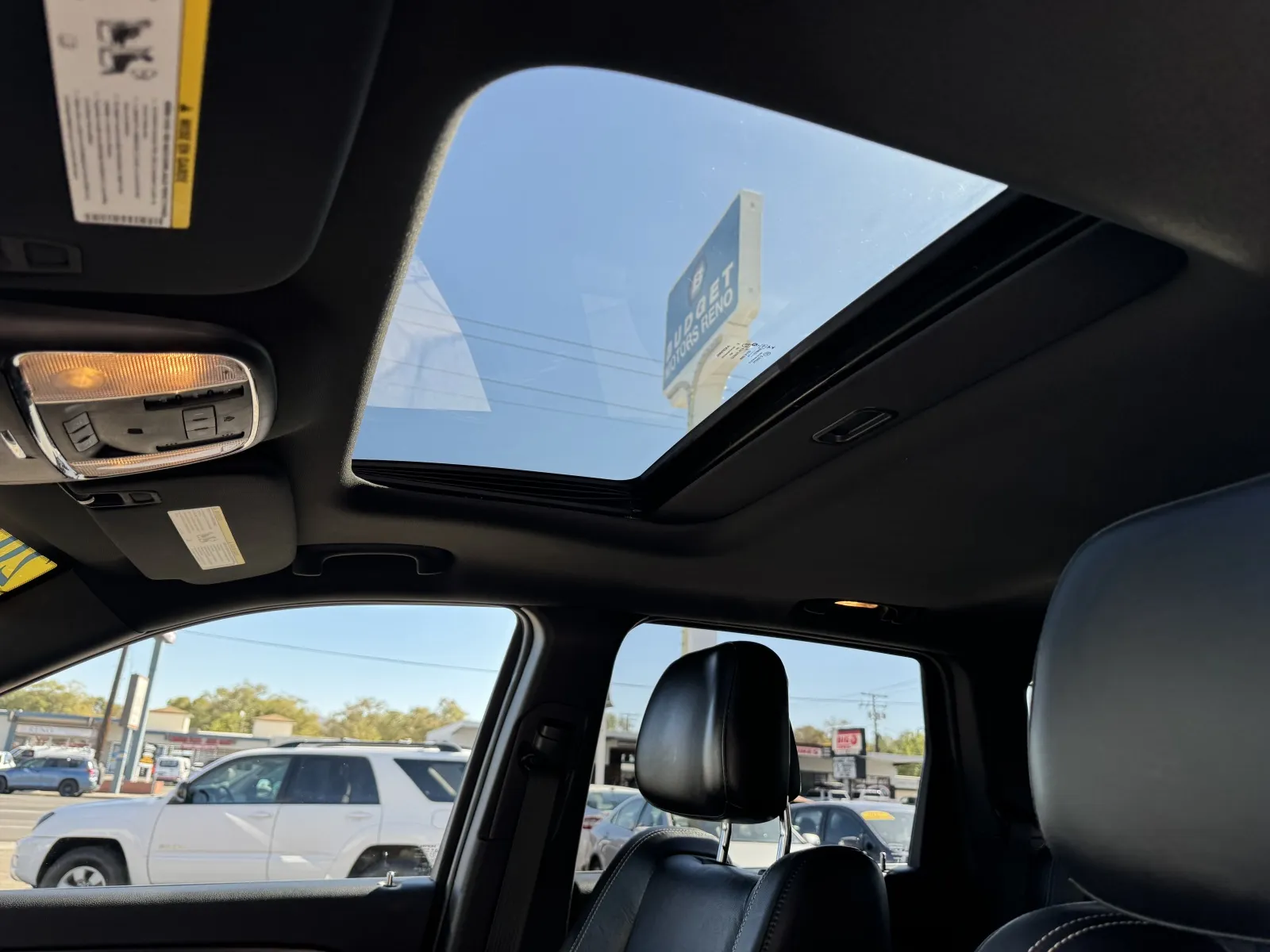 Jeep Grand Cherokee photo 22