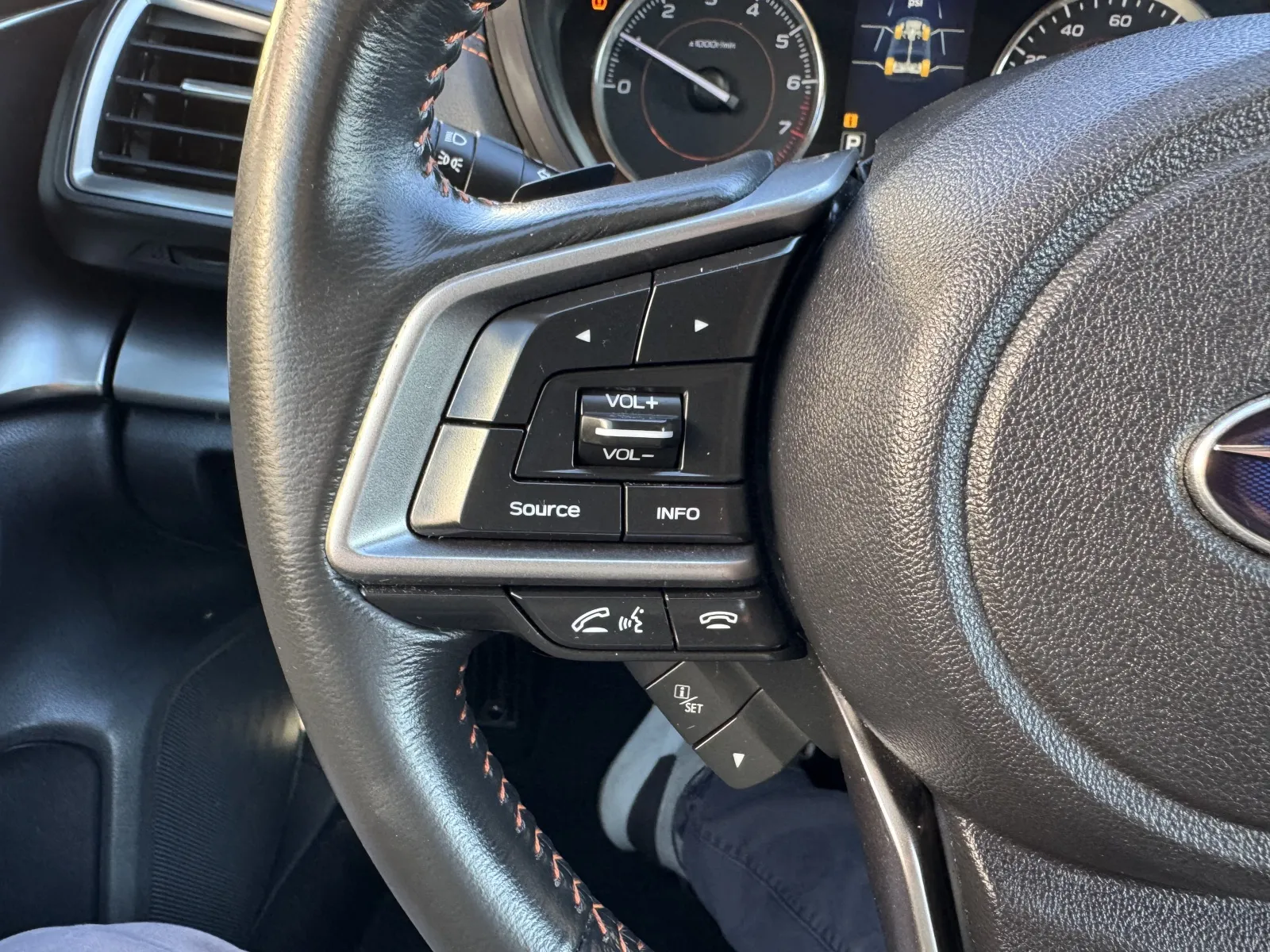 Subaru Crosstrek photo 14