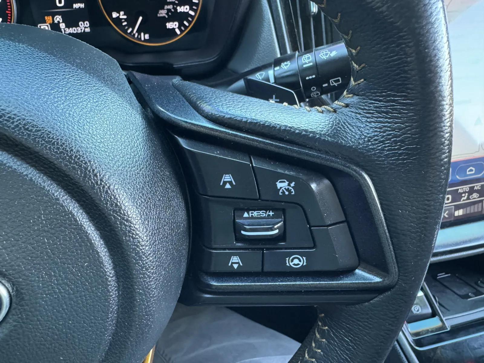 Subaru Outback photo 25