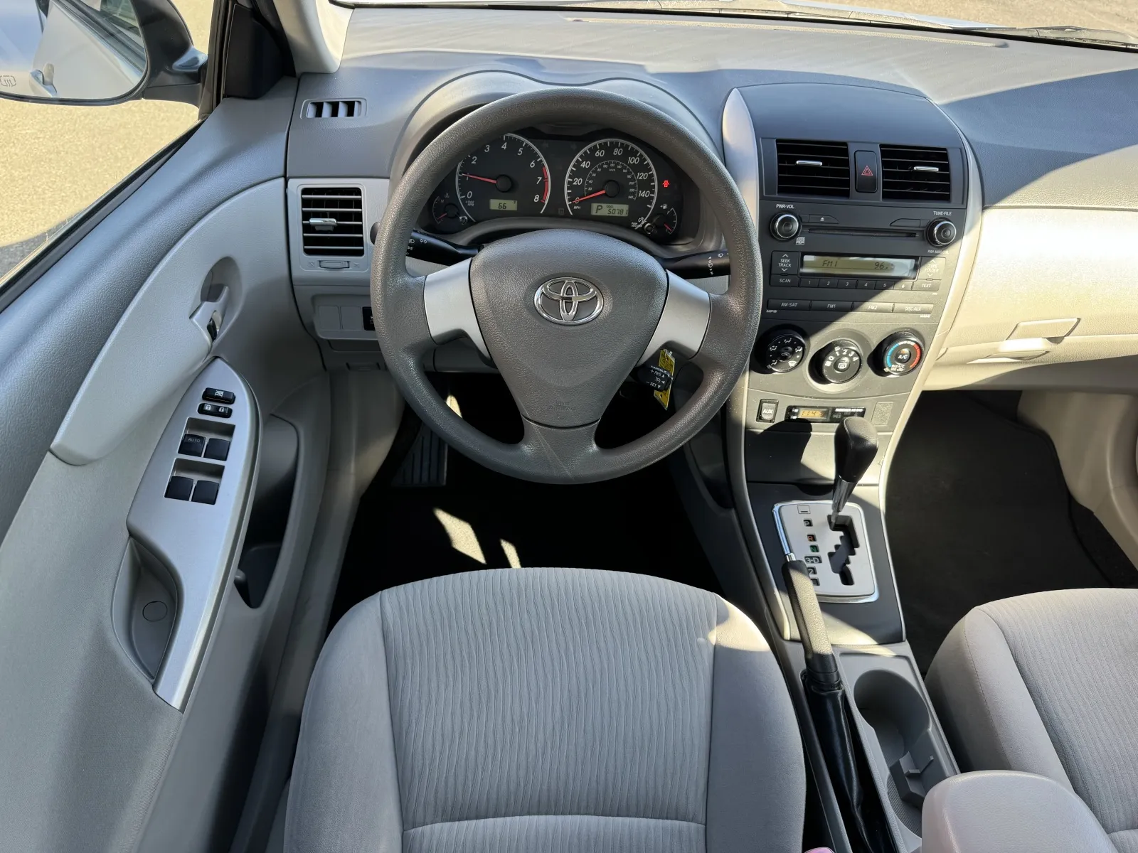 Toyota Corolla photo 17