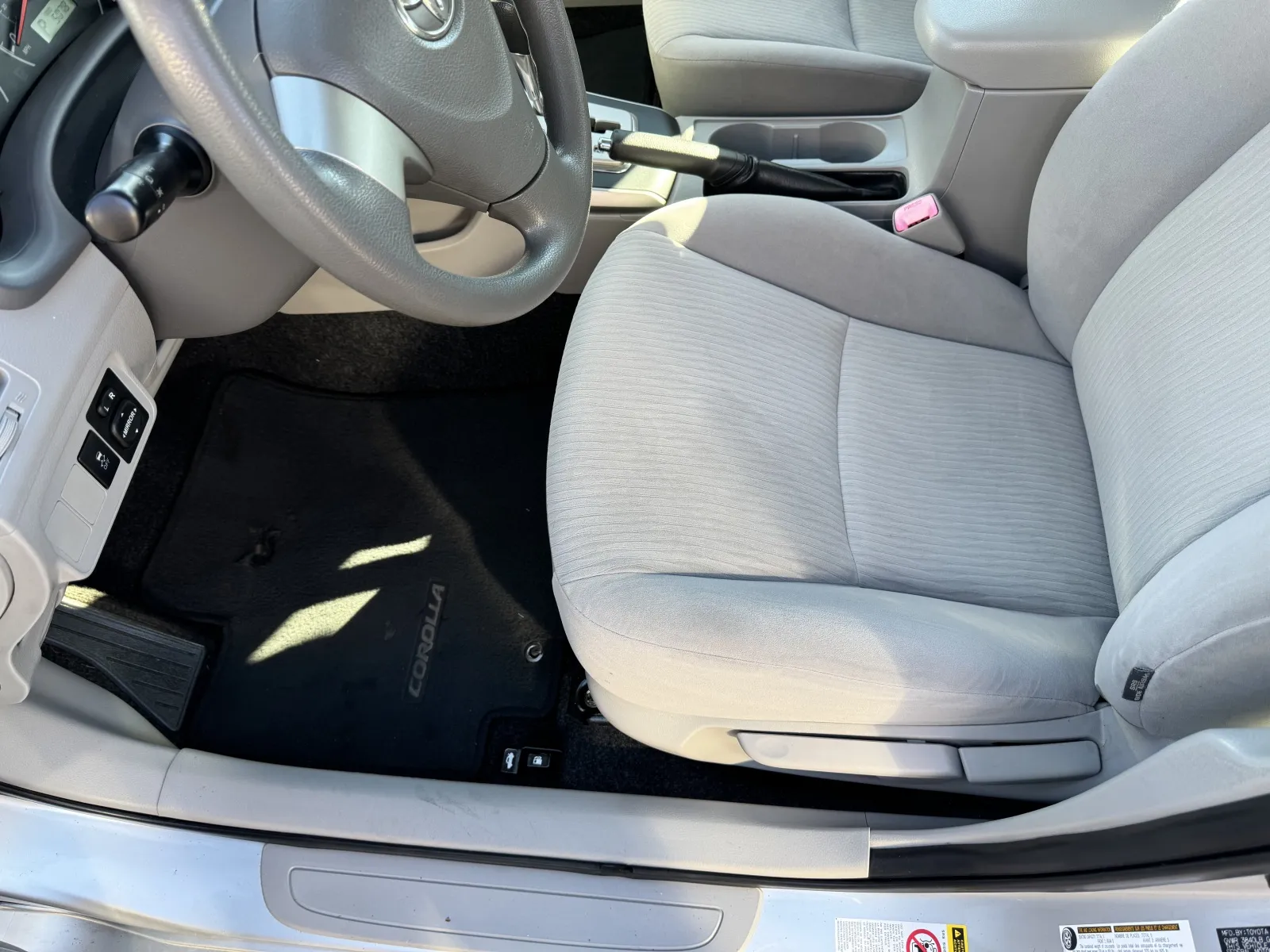 Toyota Corolla photo 19