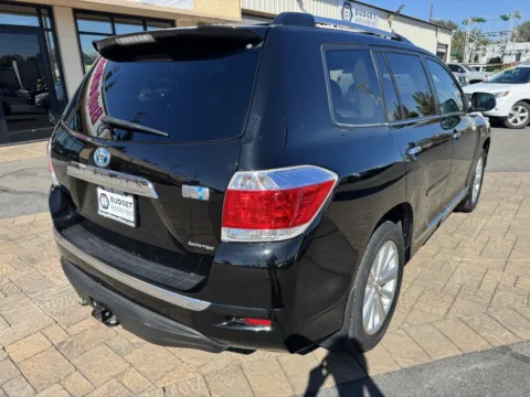 Photos of 2012 Toyota Highlander Hybrid Limited for sale in Reno, NV at Budget Motors