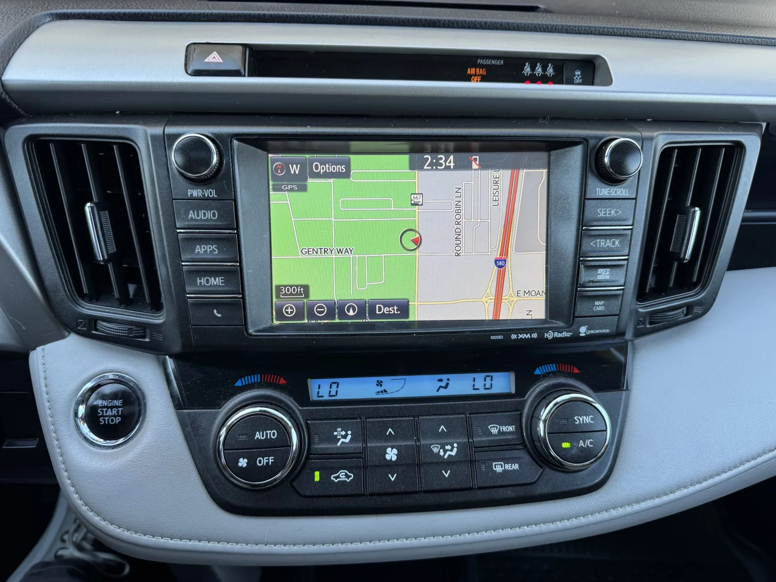 Toyota RAV4 photo 25