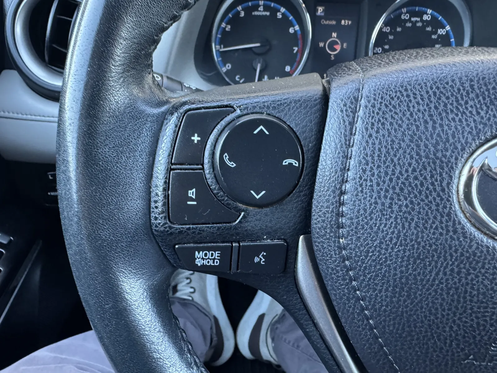 Toyota RAV4 photo 22