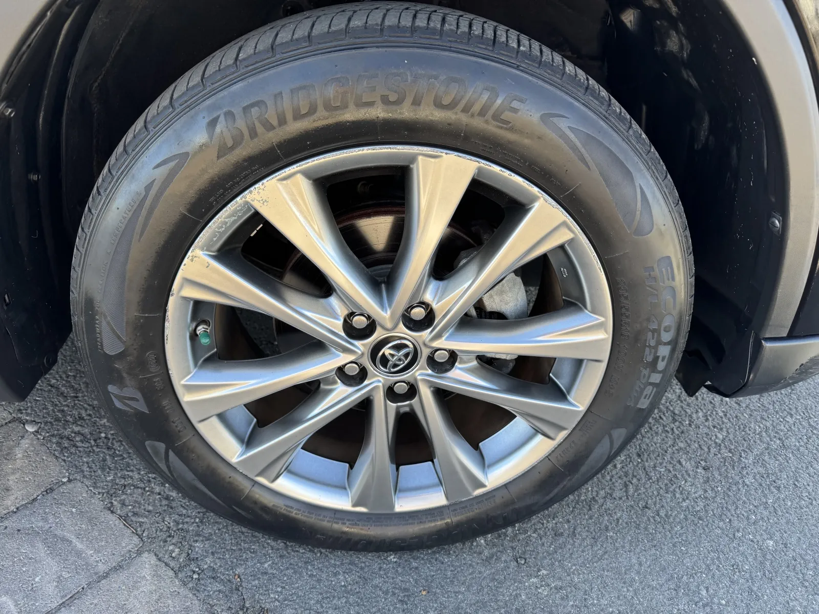 Toyota RAV4 photo 7