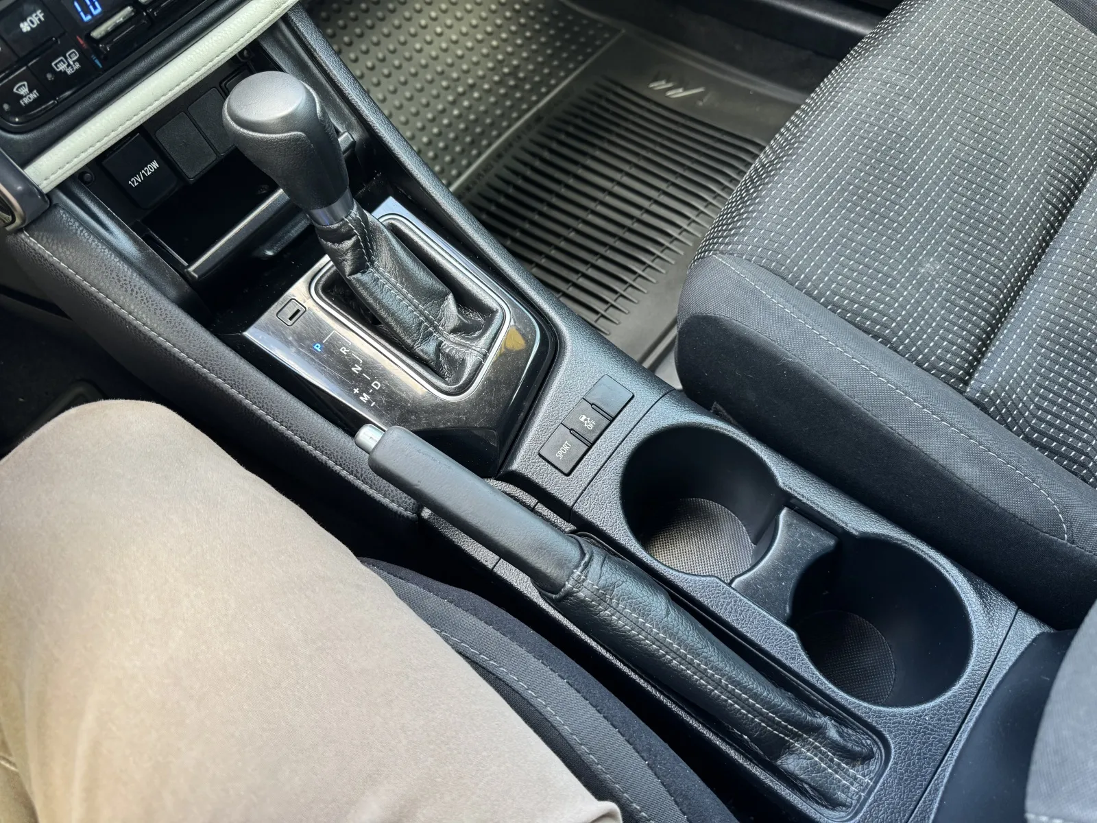 Toyota Corolla iM photo 22