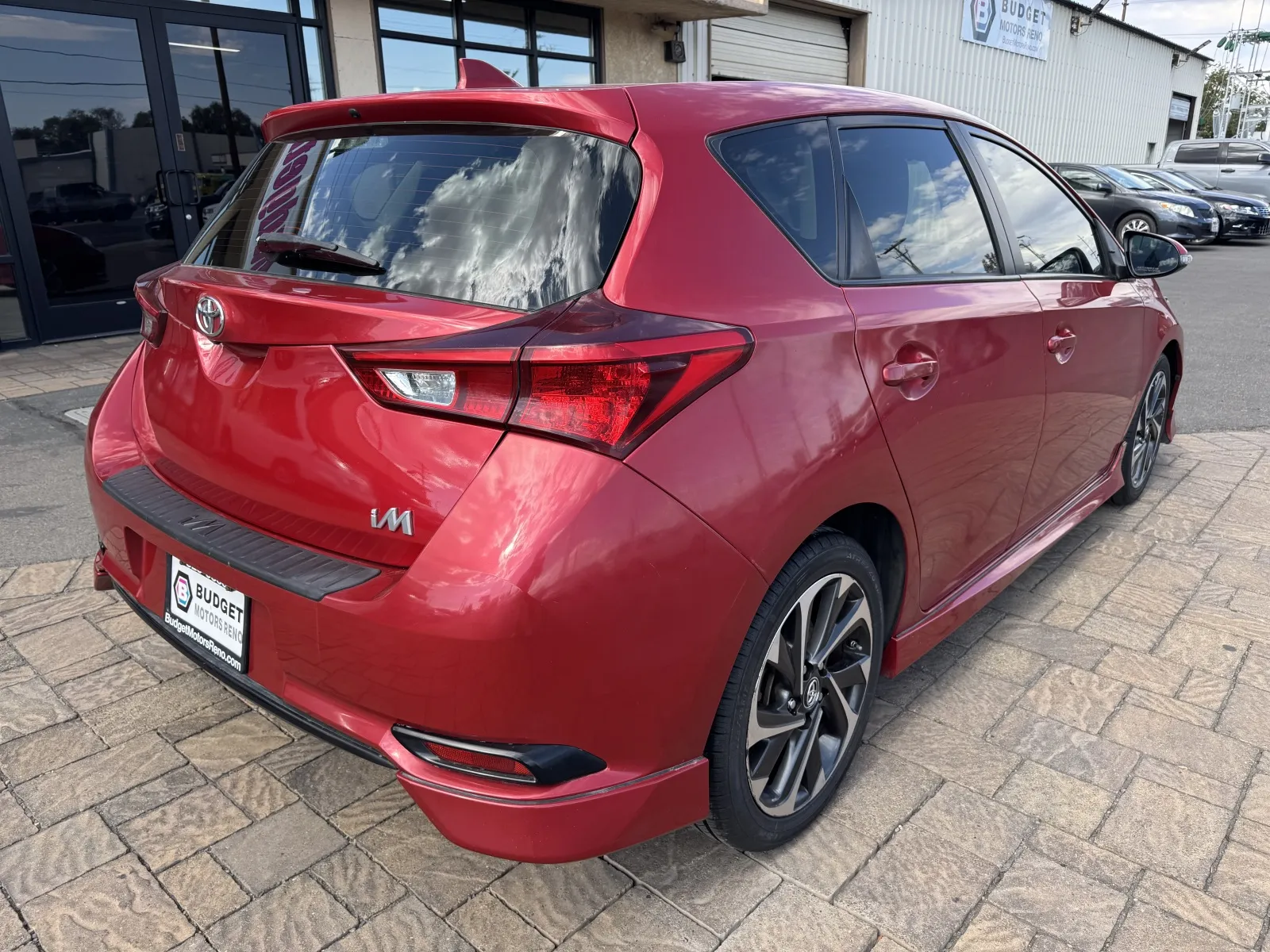 Toyota Corolla iM photo 2