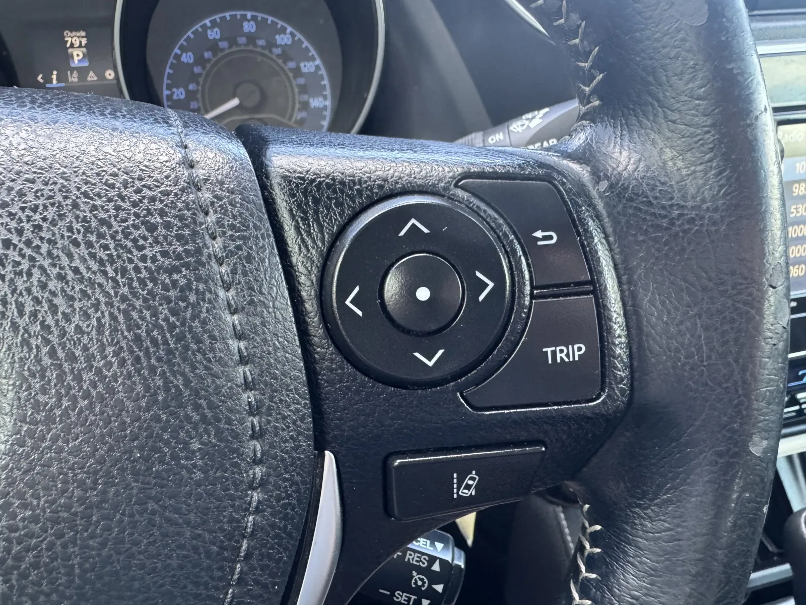 Toyota Corolla iM photo 15