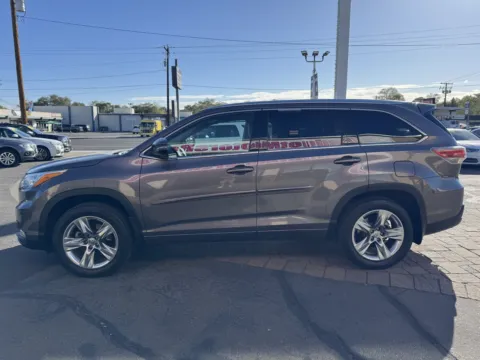 More photos of 2014 Toyota Highlander Limited at Budget Motors, NV
