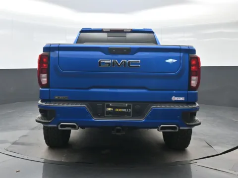 More photos of 2022 GMC Sierra 1500 Elevation at Bob Mills Chevrolet, SC
