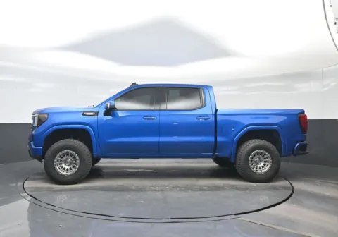 Another view of 2022 GMC Sierra 1500 Elevation for sale in Darlington, SC at Bob Mills Chevrolet