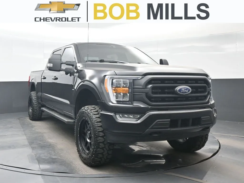 Black 2021 Ford F-150 XLT for sale in Darlington, SC