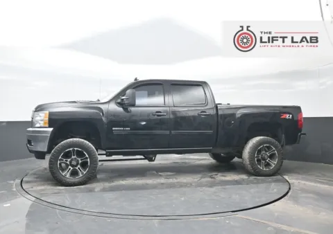 More photos of 2012 Chevrolet Silverado 2500 HD LTZ at Bob Mills Chevrolet, SC