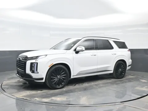 Photos of 2024 Hyundai Palisade Calligraphy Night Edition for sale in Darlington, SC at Bob Mills Chevrolet